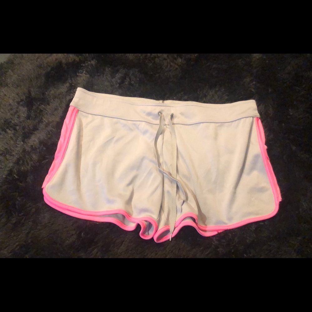 Danskin Gray with pink stripe shorts
